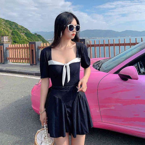 

thin 2021 new women's split bikini korean fairy fan better spring swimsuit, White;black