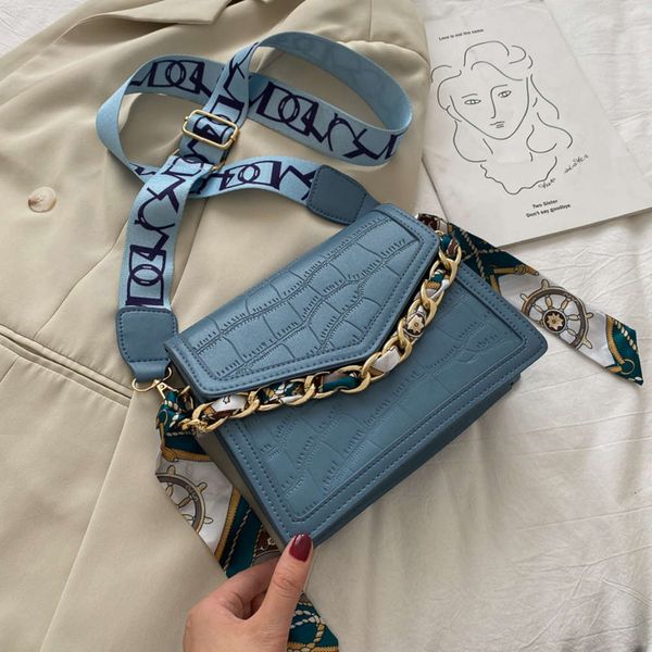 

small bag women's 2021 fashion single shoulder texture menger small square