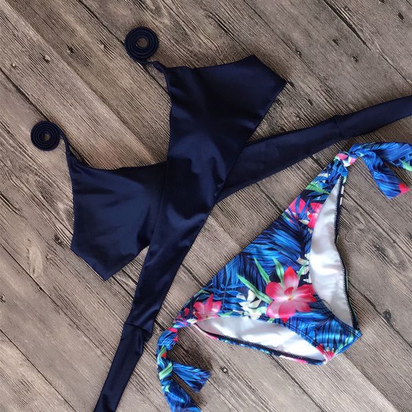 

2021 multi color swimsuit women split cross backless bikini, White;black