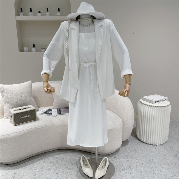 

set of two female spring parts summer 2021 niche fashion design suit with suspend dress, Black;gray