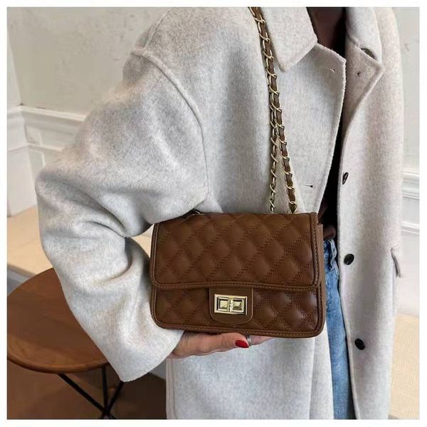 

Diamond Lattice Cross Body Luxury designer messenger bag lady leather Flip chain bag handbags High quality Fashion Shoulder Bags HBP 09, Brown