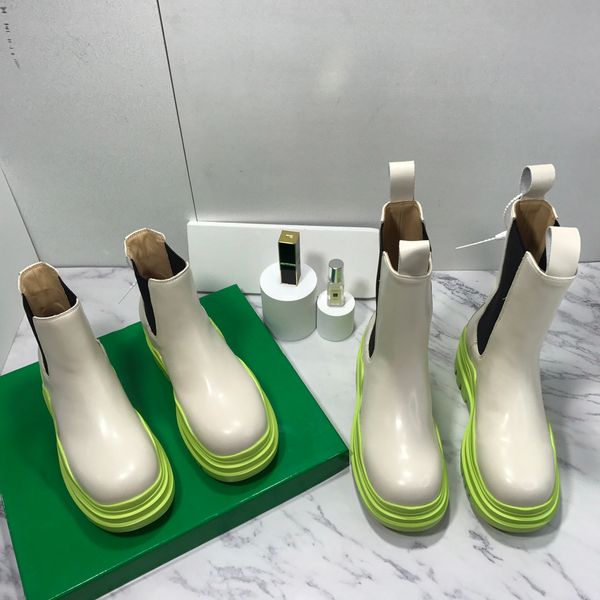 

latest women designer boots new autumn and winter thick bottom increased platform shoes pocket wallet motorcycle boots removable bags with b, Black