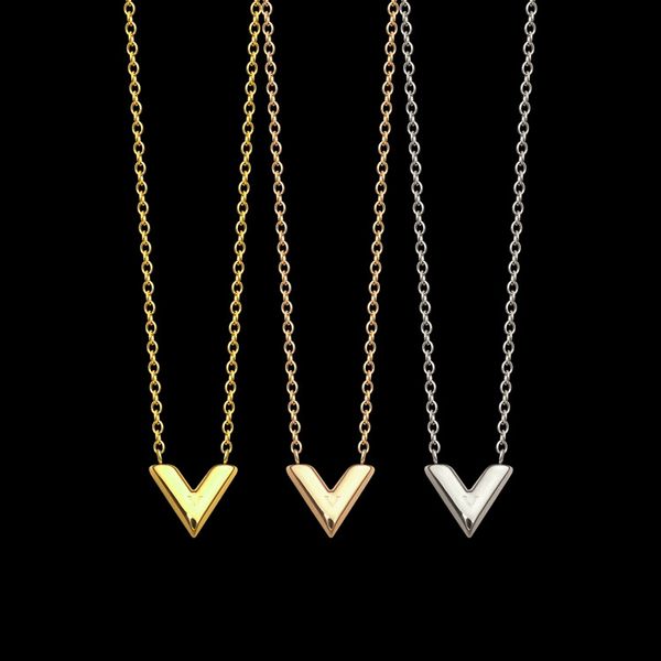 Модный орнамент V-образной в форме кулон ожерелье 18k золотые женские аксессуары для матчей
