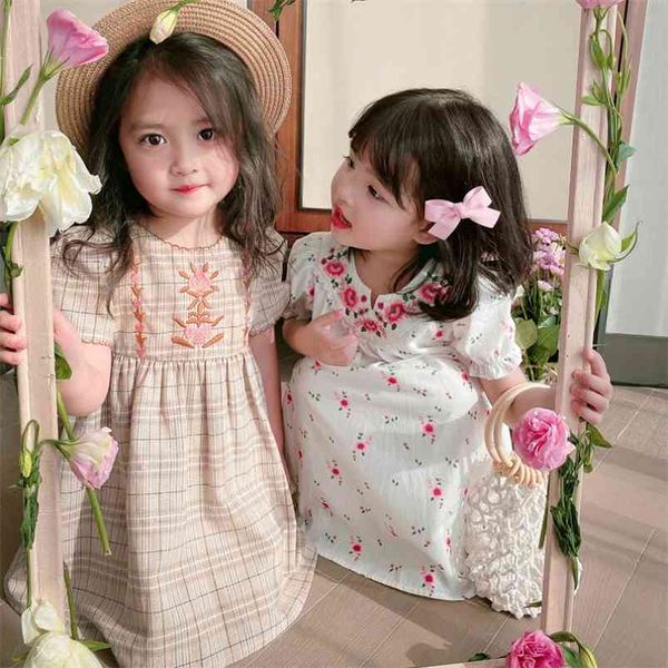 Sommer Mädchen Kleid Stickerei Blumen Kurzarm Süße Prinzessin Britischen Stil Kinder Baby Kinder Kleidung Für Mädchen 210625