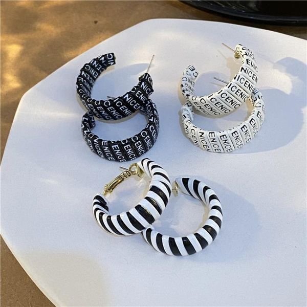 

hoop & huggie letter stripe earrings korean niche design sense all-match female 2021 vintage leather, Golden;silver