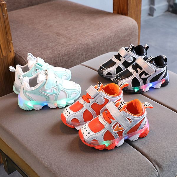 

2021 autumn new childrens shoes with lights lights up boys sports shoes girls soft-soled breathable shoes baby kids cs20, Black