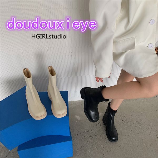 

chelsea autumn 2021 english muffin thick soled middle heel short sho martin boot's boots, Black