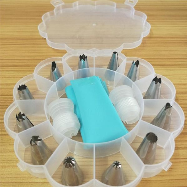 

baking & pastry tools 15 pcs/set of silicone bag decorating nozzle set reusable 12 groups cake tool