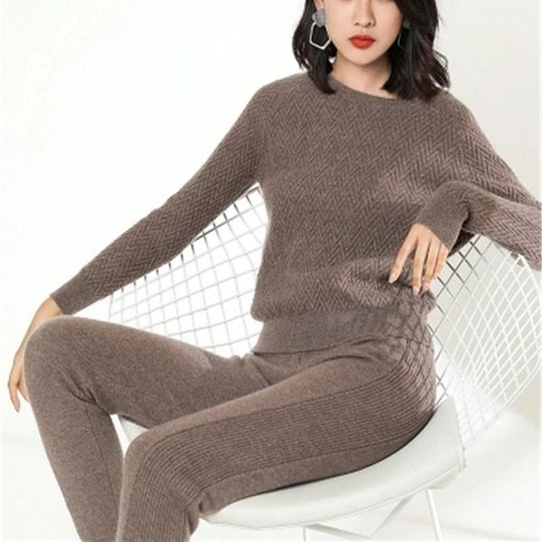 

two piece dress 100%goat cashmere twill thick knit women sweatshirts suits oneck pullover ankle length pants 2pcs/set eusize /l/xl, White