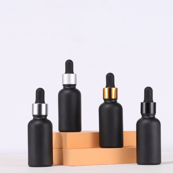 Nuovi flaconi contagocce in vetro nero opaco Contenitori cosmetici per olio essenziale da 30 ml con tappi in oro argento bambù