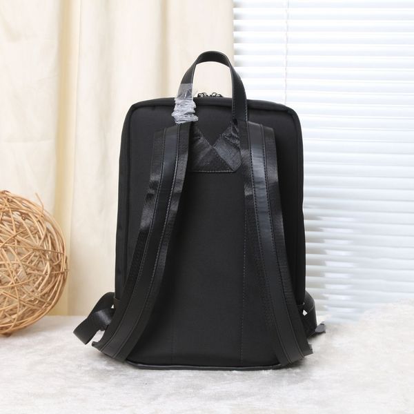 

2021fashion high-end leather designer outdoor sports and leisure boys shoulder bag25*39*13cm