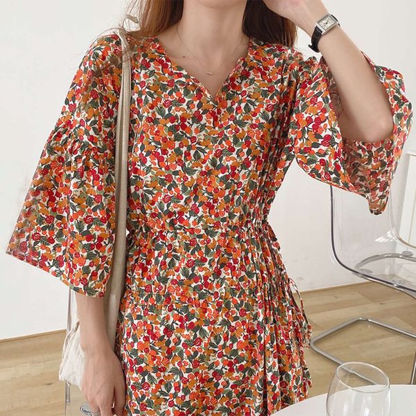 

casual dresses dress women clotheswomen clothesforeign style v-neck color contrast fruit print double side drawstring lace up split trumpet, Black;gray