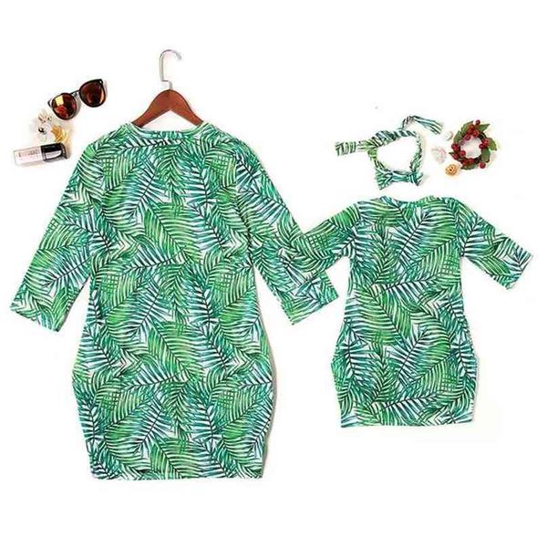 Família combinando roupas vestidos mãe filha es Green Leaf Party para mamãe e eu roupas mamãe aparência 210922
