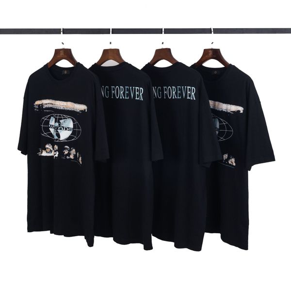 

justin bieber's short sleeve t-shirt commemorating wu-tang, White;black