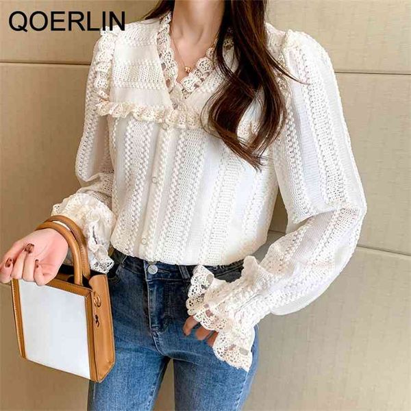 Qoelrin Elegante Escritório Senhoras Lace Camisas Mulheres Sexy Hollow Out Botão de Moda Chique Blusa Flare Manga Chiffon Tops S-XL 210601