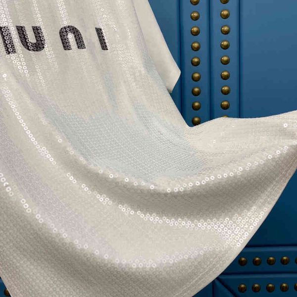 

ure yun ersion esiner [sequins]2022sequins, White