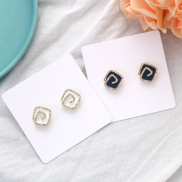 

french style small incense wind diamond retro earrings fashion personality cold square spiral women stud, Golden;silver