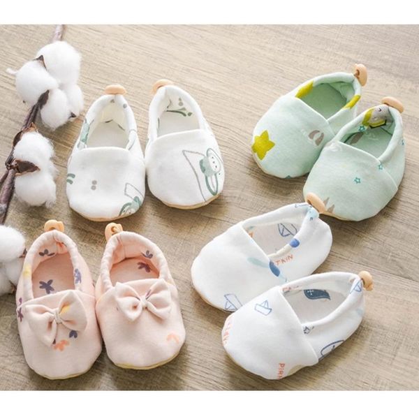 

first walkers born baby socks shoes boy girl cartoons print toddler booties cotton comfort soft anti-slip warm infant