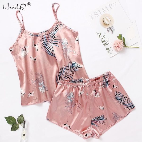 Sleepwear feminino Sexy cetim pijama conjunto dos desenhos animados impressão pijama sem mangas cami cute top e shorts 210713