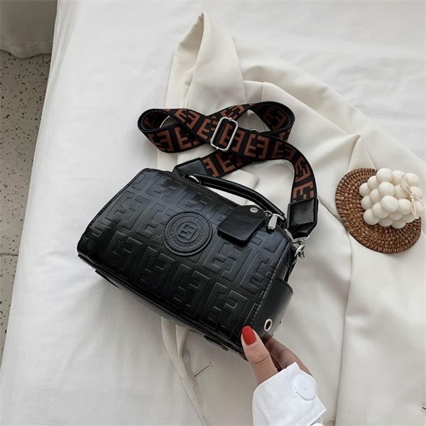 

exclusive bag women new embossed letter handbag soft leather boston large capacity one shoulder diagonal