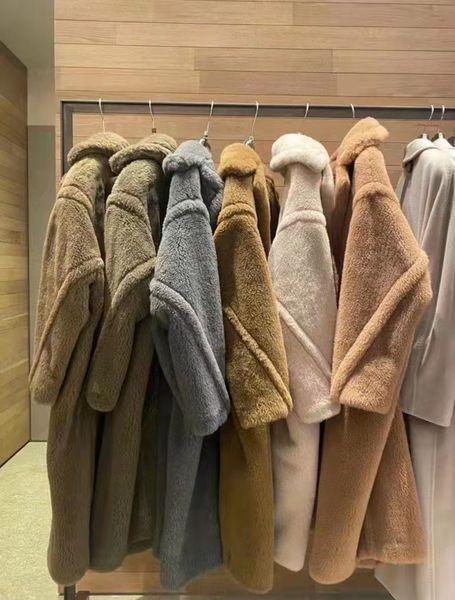 alta qualità MM Teddy Bear Icon Cappotti lunghi Pelliccia di alpaca e seta Donna Collo con risvolto resistente al freddo Parka invernale Oversize