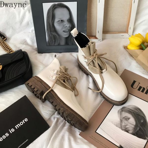 

boots 2021 explosion models short street shooting thick with british wind retro women's tide, Black