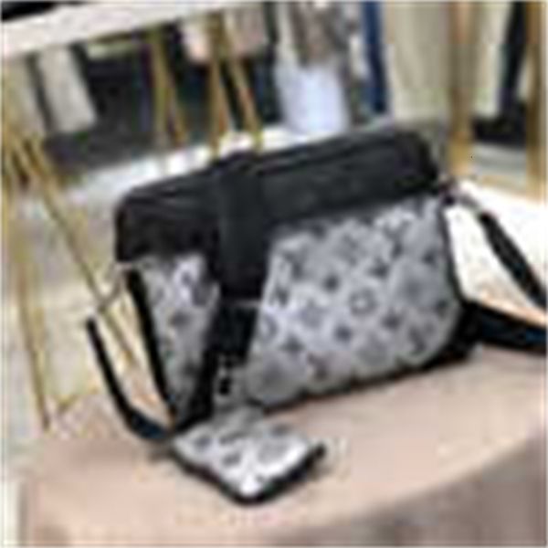 

bag brand designer luxury m45320 cross district small messenger bag body men's bags handbags iconic totes handles shoulder bags clutche