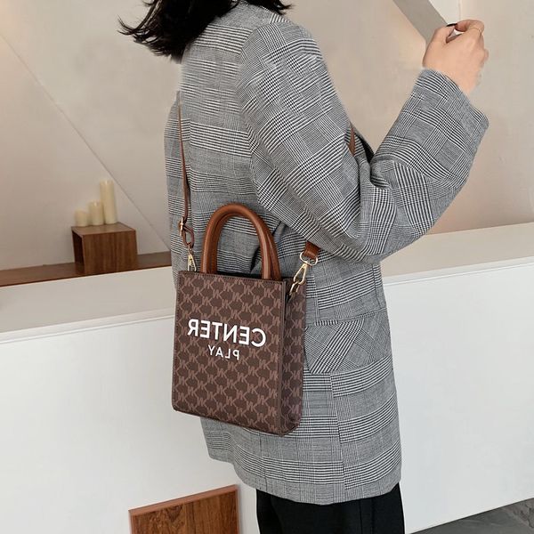 

luxury herme handbags and storage messenger women's 2021 new trendy net red fashion 2021 versatile ins atmospheric hand el6k