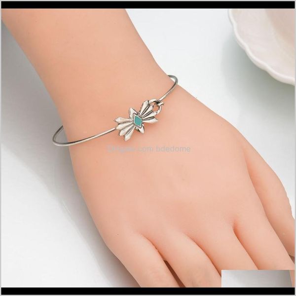 

other bracelets jewelry drop delivery 2021 simple personality sier single layer clasp bracelet womens alloy bracelet174n aiouk, Golden;silver