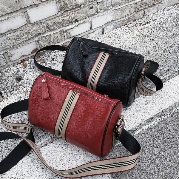 

women's leather shoulder strap, black classic handbag, french style, luxury strap cross body
