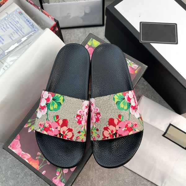 

slide slippery flops shoes luxury men summer fashion wide flat women with thick sandal slipper flip sandals size 36-48with box designer, Black