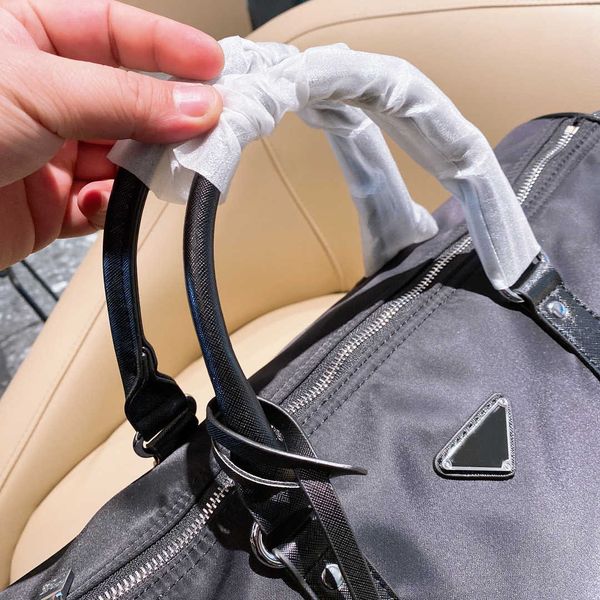 

men explosion praise fashion duffle bag black and nylon travel bags mens handle luggage gentleman business totes with shoulder