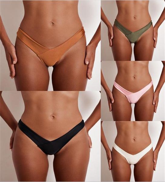 

kkeni shorts, White;black