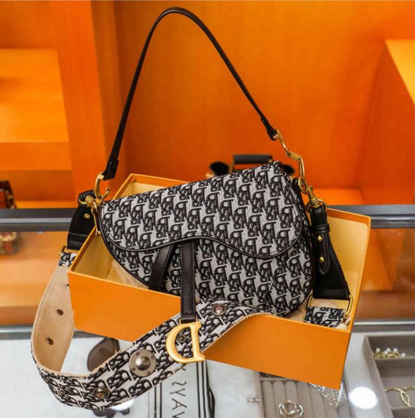 

leather women's bag 2021 new d home embroidery old flower saddle broadband one shoulder messenger hand