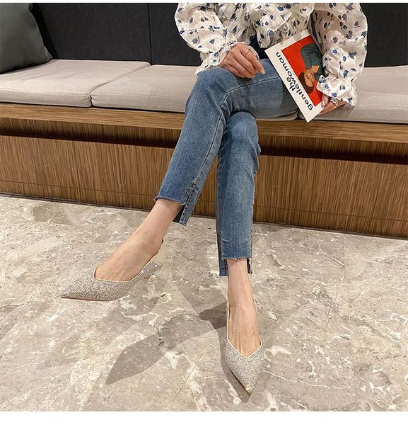 

pearl high heels dress shoes stiletto pointed female summer mid-heel 2021 new fairy style gentle design sense niche, Black