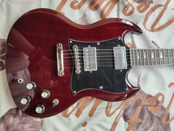 

practice playing professional rock cherry electric guitar