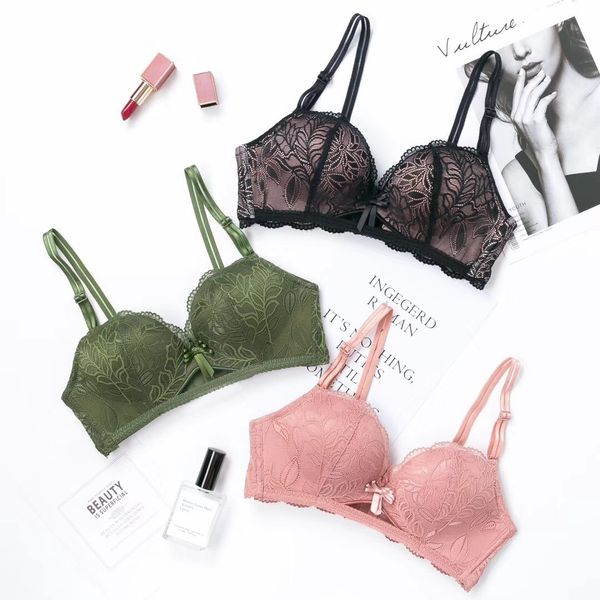 

bra set 6668# exquisite lace embroidery hollow out seamless gathered underwear suit, Red;black