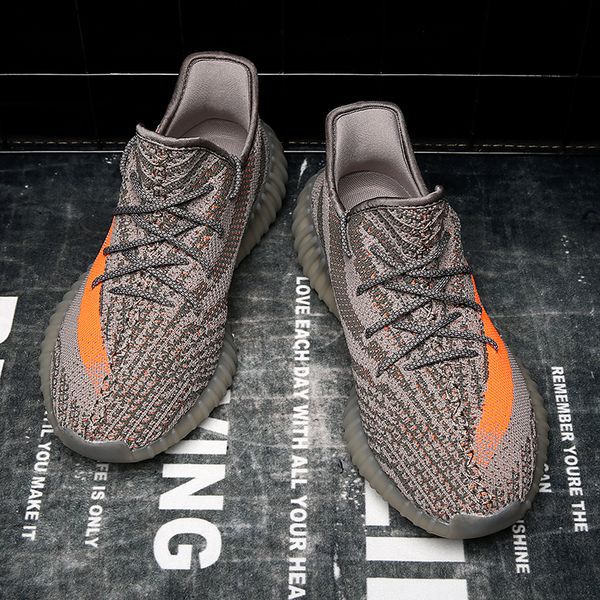 

2021 new fashion boost shoes 350 v2 sneakers women men 35-45 running black