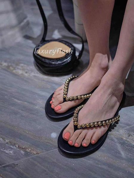 

woman leather slippers 2021 luxurys designers fashion classic beaded italian sheepskin comfortable flip flops sandals, Black