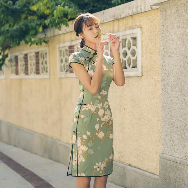 

cheongsam 2021 modified dress young girl chinese high-end temperament ethnic clothing, Red
