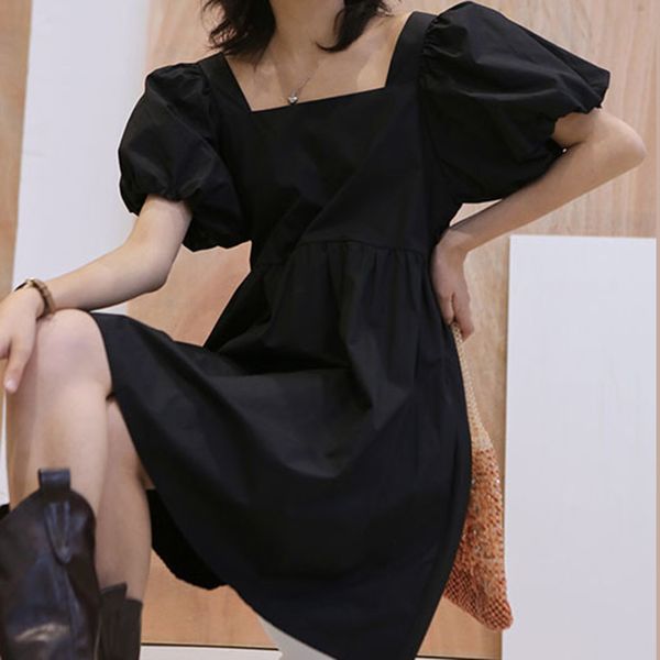 Coreano Moda Estiva Elegante Casual Personalità Tinta unita a maniche corte Abito con volant nero Donna 16F1149 210510