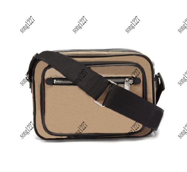 

b grid designers messenger bag zippered shoulders bags the sewing line and shape all reflect t he texture specially201w