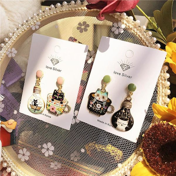 

linmouge cute fashion animal cat asymmetry sweet girl's earring for women party jewelry dripping metal stud accessories eg37 hoop & hug, Golden;silver