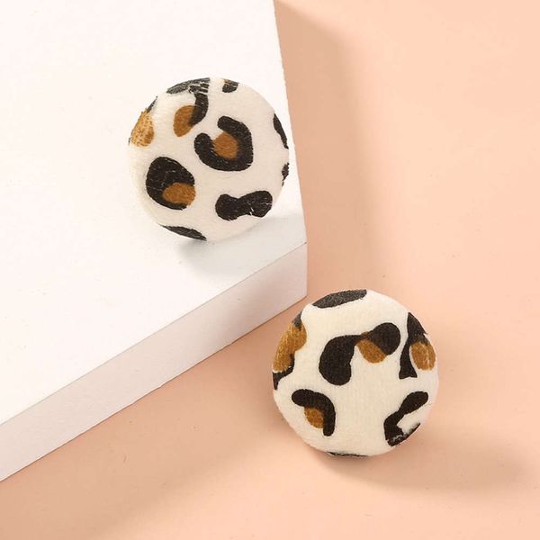 

new round earrings for women with leopard print in autumn and winter, Black