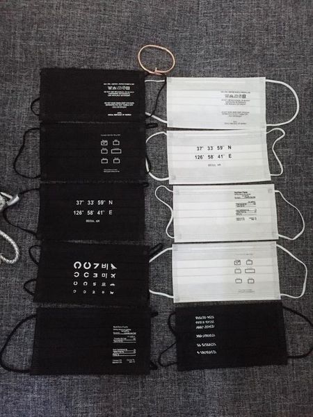 

mask tiktok soudu new ins, personalized english letter printing, black and white vibrato, convex , creative , men and women.