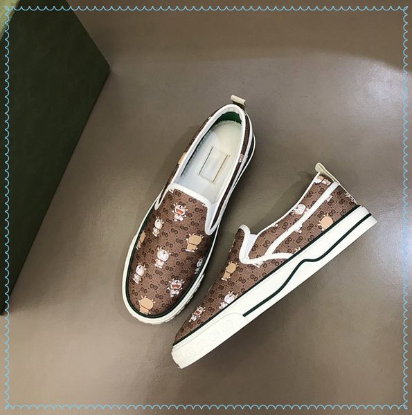 

2021ss classic women men casual flats shoes breathable fashion outdoor couples canvas unisex, Red;white