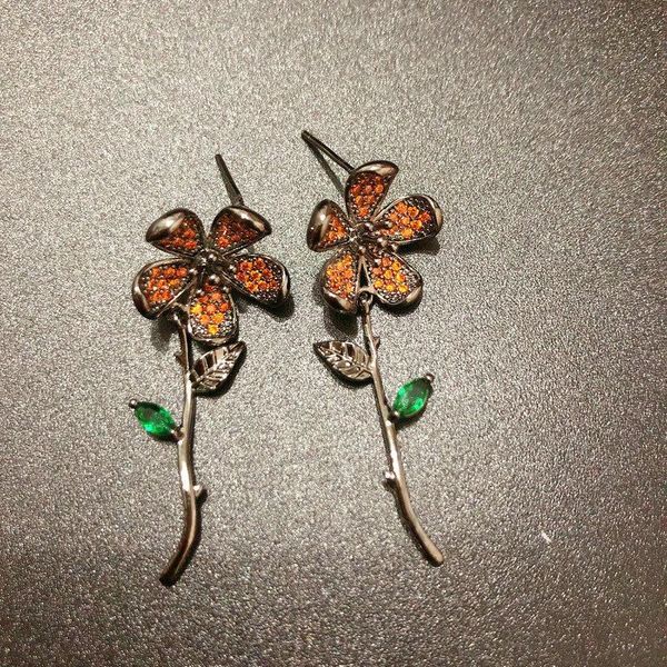 

dangle & chandelier bilincolor fashion orange small flower drop earring for women, Silver