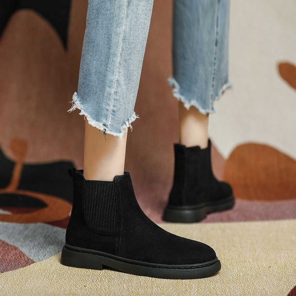 

chelsea 2021 winter new short tube plush cotton thick soled martin boots british women's shoes trend, Black