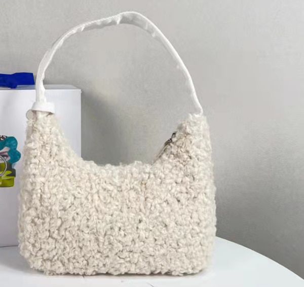 

plush hobe underarm bag autumn and winter fashion furry women's shoulder cosmetic bags cases all-match with dustbag