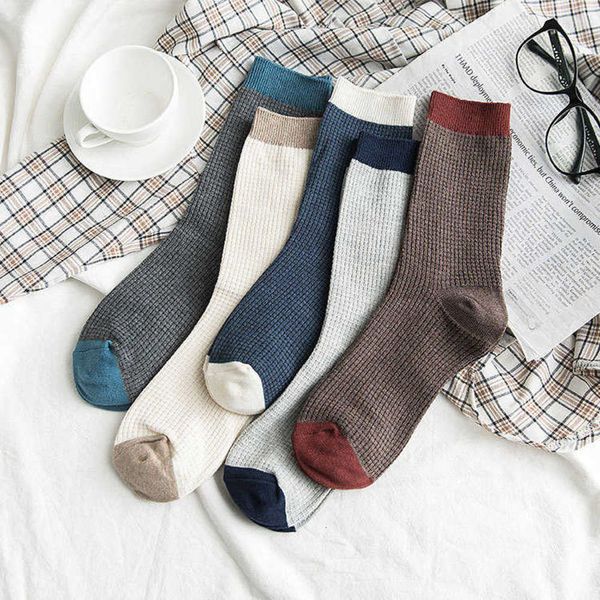 

summer season comfortable color matching cotton casual middle men's breathable sweat absorbing long socks, Black